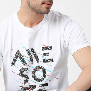 Camiseta de algodón suave para hombre con transpirabilidad y comodidad para actividades casuales y uso al aire libre. - Product Image 5