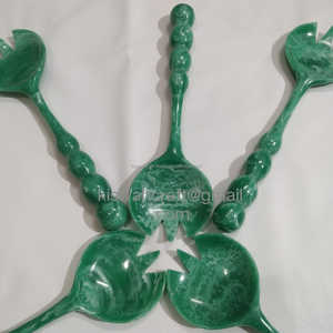 Serveurs à salade à long manche en résine perlée de la meilleure qualité Outils décoratifs en résine à motif vert et rose au meilleur prix - Product Image 6