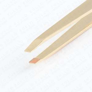 Pinzas para Cejas de Acero Inoxidable Chapadas en Oro con Punta Inclinada, Herramienta de Belleza Profesional Personalizada para Salón y Uso Doméstico - Product Image 2