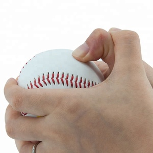 Pelota de Béisbol Suave para Entrenamiento con Costuras y Puntos Rojos para Práctica - Product Image 6