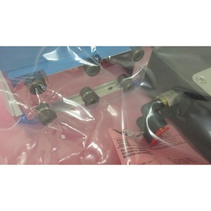 Vanne à opercule rectangulaire VAT 0212-AA24-AV01 - Équipements et pièces semi-conductrices de renommée mondiale à saisir - Product Image 5