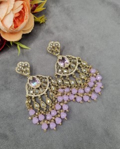 Boucles d'oreilles pendantes ethniques ovales en pierres précieuses pour femmes, plaqué or antique, style designer, pour fêtes traditionnelles, vente en gros - Product Image 4