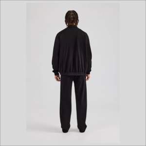 IOTA SPORTS Conjuntos Deportivos para Hombre de la Mejor Calidad, 100% Poliéster, con Cierre, Ropa de Gimnasio, Corte Holgado, Conjuntos Deportivos para Hombre - Product Image 4