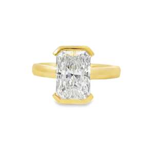 Bague en diamant taille émeraude en or jaune certifiée GIA, bague de fiançailles classique pour femme - Product Image 1