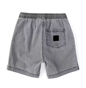 Shorts en jean décontractés d'été pour hommes, 100% coton, délavés à l'acide, avec logo personnalisé, de haute qualité, style vintage, écologiques et respirants - Product Image 5