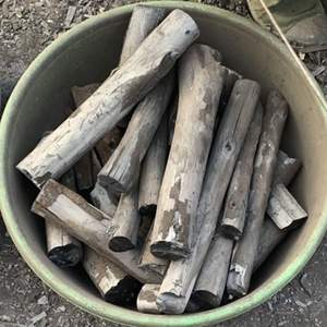 Offre Spéciale - Charbon Blanc du Vietnam - Bâtonnets de Charbon Blanc de Haute Qualité à Prix Abordable pour la Purification de l'Air et de l'Eau - Product Image 4