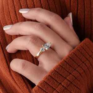 Anillo de Diamante Cultivado en Laboratorio de 1.51CT con Corte de Pera y Corazón, Anillo Sorpresa para Mujer, Oro Sólido de 14K, Joyería Moderna para Regalo de Compromiso para Enamorados - Product Image 4