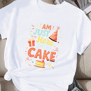 Camiseta cake party cómoda para mujer - Product Image 1