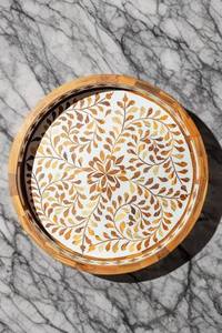 Plateau de service en bois sculpté marocain, finition peinte, vaisselle décorative à un seul niveau pour boissons, salon ou bureau - Product Image 3