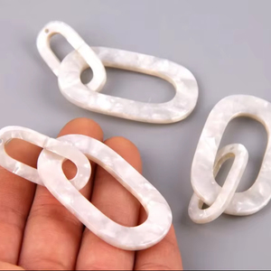 Resin Earring Women Resin Hoop Earrings for Gift Party Product Wear Fashion Jewelry Resin Earrings - Product Image 1