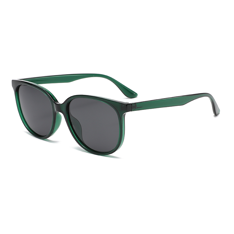 C8 : Vert foncé/Fumée