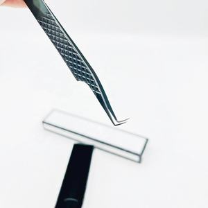 Pince à épiler d'extension de cils en acier inoxydable durable couleur personnalisée noir mat diamant Grip 90 degrés fibre pointue OEM - Product Image 2