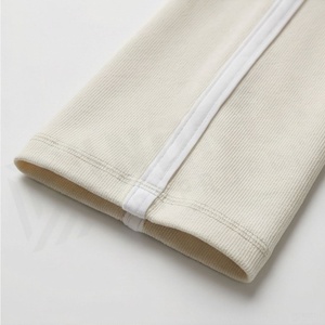 Ensemble de yoga sans couture 2 pièces pour femme : débardeur à col carré et leggings évasés taille haute - Product Image 6