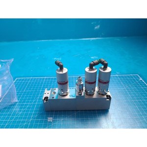 Válvula de fuelle manual FUJIKIN 316L-P N.C. O.P 094363, usada tal como está, piezas de equipos semiconductores Legacy - Product Image 2
