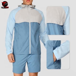 Conjunto Deportivo de Dos Piezas para Hombre, con Capucha y Bloques de Color, Chaqueta Cortavientos Ligera de Poliéster y Pantalones Cortos, con Logotipo Personalizado - Product Image 5