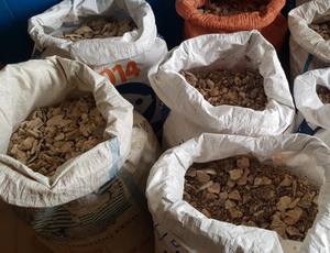 Benzoin du Siam (Vdelta) Benzoin mélangé de haute qualité pour l'industrie de l'encens Origine Vietnam M. Kevin +84 968311314 - Product Image 6