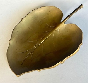 Plat de service en aluminium avec logo personnalisé pour cadeaux d'entreprise, événements promotionnels et distribution en gros - Product Image 1