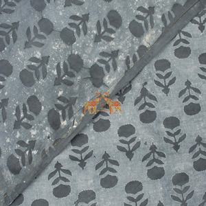 Tela 100% algodón estampada a mano, hecha a mano, tradicional, ecológica, transpirable, tela de algodón con estampado a bloques. - Product Image 3