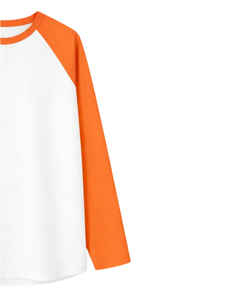 Camiseta de Manga Larga Raglán Naranja y Blanca Personalizada para Hombre, Algodón Casual, Cuello Redondo en Contraste, Estilo Béisbol, Fabricante y Proveedor OEM - Product Image 4