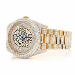 Reloj de Lujo con Diamantes de Moissanita Plateados, Bisel con Incrustaciones de Baguettes, Reloj de Pulsera Personalizado, Estilo de Joyería Premium - Product Image 2