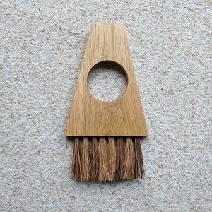 Multipurpose Wooden Cleaning <b>Dust</b> <b>Brush</b> For Home Bedroom Office And Indoor Furniture Maintenance Use - Product Image 4