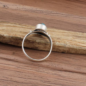 Anillo de Plata de Ley con Turquesa Natural al por Mayor, Engaste Clásico, Piedra Preciosa para Mujer, para Fiestas y Ocasiones Especiales - Product Image 5