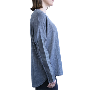 T-shirt en cuir respirant de haute qualité à prix abordable pour femme, nouveau style, manches en cuir artisanales - Product Image 6