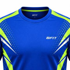 Camiseta Deportiva de Manga Corta para Hombre, con Patrón Geométrico Azul y Amarillo, Cuello Redondo, Tejido de Poliéster, Secado Rápido, Corte Regular - Product Image 1