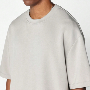 Camiseta Extra Grande Gris Claro para Hombre - Camiseta Casual de Manga Corta de Algodón Suave para Hombre - Product Image 2