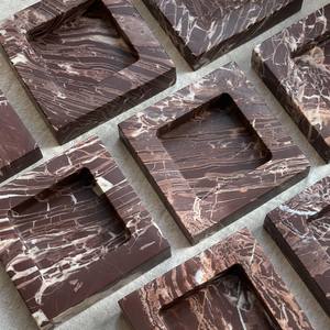 Plateau carré en marbre zèbre rouge, pierre naturelle, plateau de service décoratif, décoration de luxe pour la maison - Product Image 4