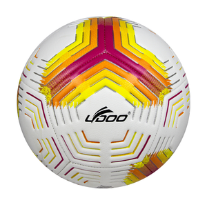 Ballon de football supérieur en cuir thermocollé PU expansé épaissi, taille 5, personnalisable avec logo OEM pour l'entraînement - Product Image 2