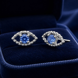 Fashion Eye Style Eye-catching Gold-Plated Crystal Eye-Shaped <b>Fine</b> <b>Stud</b> <b>Earrings</b> - Product Image 6