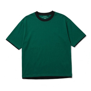 Camiseta de algodón grueso de alta calidad con ribete en contraste negro, cuello redondo, manga corta, corte holgado para hombre. - Product Image 2