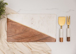 Juego de Tabla de Quesos Personalizada de Mármol y Madera de Acacia con Cuchillos de Queso de Acero Inoxidable Dorado, Regalo de Charcutería con Grabado Personalizado - Product Image 2