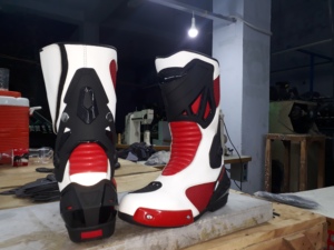 Botas de carreras personalizadas rojas y blancas, botas de cuero de vaca, botas de motocicleta para niños, longitud media de pantorrilla - Product Image 3