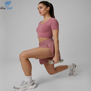 High Quality Plus Size Women Fitness Workout Set Front Shot Sleeve Crop Top Running Shorts Quick Dry Breathable Activewear Set - Product Image 2