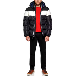 Chaqueta Acolchada Gruesa de Invierno con Cubre Rostro Completo, Resistente al Agua, Personalizable con Logotipo, Estampado de Leopardo/Paisley, 100% Nailon, Unisex - Product Image 2