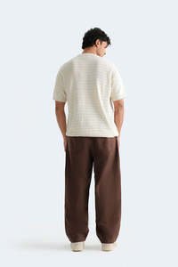 เสื้อยืดผู้ชายคุณภาพสูง ผลิตในปากีสถาน ทรงหลวม ผ้าถักเนื้อนุ่ม คุณภาพสูง รับผลิตแบบ OEM พร้อมสกรีนโลโก้ เสื้อยืดคอกลมผู้ชายเนื้อผ้ามีเท็กซ์เจอร์ - Product Image 2