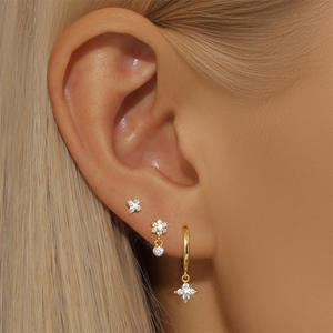 Juego de pendientes de plata 925 al por mayor con circonitas cúbicas, diseño marquesa, tipo stud, huggie, hoop y colgante - Product Image 3