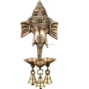 Premium Ganesha Brass Hanging Diya con campana per la casa tempio Mandir Mandap Diwali Home Office Ganesh decorativo Pooja Set