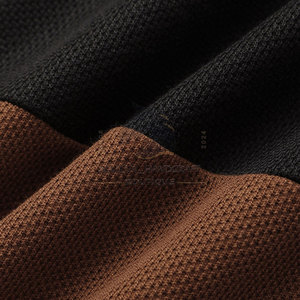 Diseña tu propia camiseta de color contrastante con cuello redondo para hombre, camiseta estilo streetwear para hombre - Product Image 6