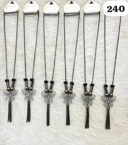 PingBling Collier long élégant avec pendentif papillon, détails en strass de cristal, pampille noire, plaqué argent antique, tendance - Product Image 1
