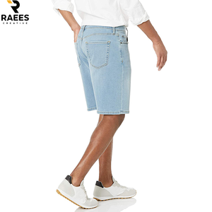 Shorts en jean vintage délavés pour hommes avec strass en forme de croix, coupe ample, style gothique streetwear, vente en gros - Product Image 2