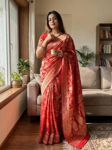 Sari en soie banarasi violette avec broderie dorée Zari, tenue traditionnelle indienne pour femmes, achetez directement auprès du fournisseur au prix de gros - Product Image 3