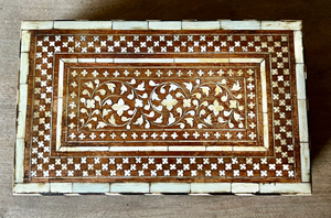 Modern High Quality Wooden Bone Inlay Jewelry Box Handmade Decorative Storage Organizer Customized Capacity for Rings Earrings - Product Image 4
