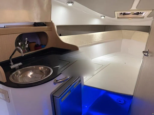 เรือสำราญราคาประหยัด S-a-v-e-r 690 C-a-b-i-n - Product Image 3