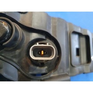Conjunto de Faros Antiniebla Delanteros Izquierdos 2014-2016, Usado, OEM 92201B1500 - Product Image 2