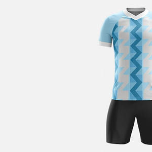 Uniformes de football en gros, 100% polyester, design personnalisé, fabriqués par FIT FRONT industries, disponibles dans toutes les couleurs - Product Image 3