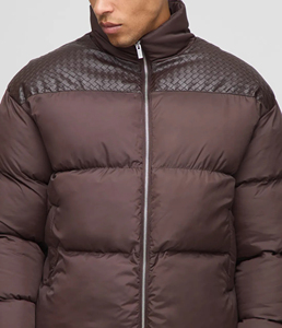Chaqueta Acolchada Marrón para Hombre, Cuello Alto, Cierre de Cremallera, Servicio OEM, Resistente al Viento, Ropa Exterior Casual de Invierno - Product Image 3