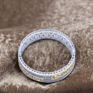 Brazaletes de Lujo Hechos a Mano para Mujer, Kada de Plata Pura con Acabado Mate Antiguo, Piedra de Circonio, 25 g de Peso, Adornos RG - Product Image 1